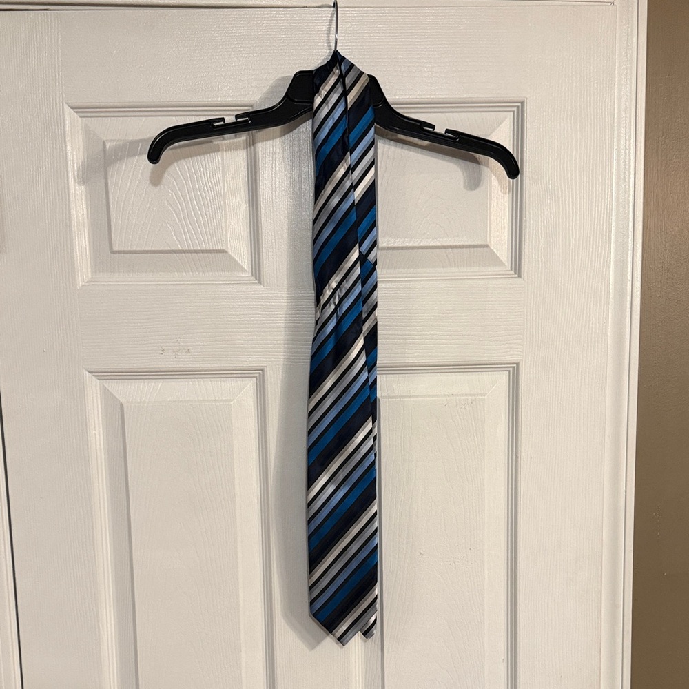 Alexander Julian Blue and Black Striped Tie